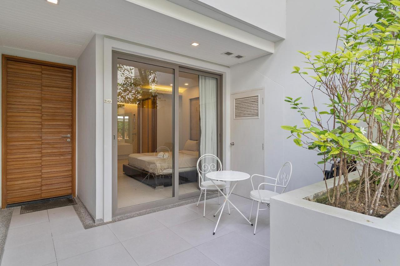 Nai Thon Beachfront Apartments Buitenkant foto