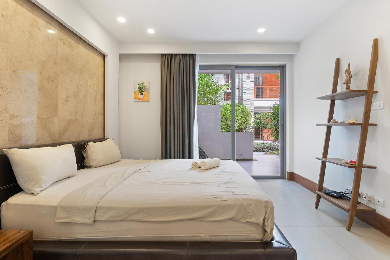 Nai Thon Beachfront Apartments Buitenkant foto