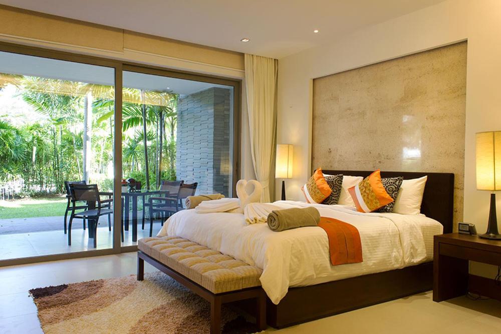 Nai Thon Beachfront Apartments Buitenkant foto