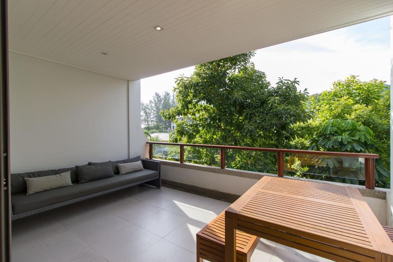 Nai Thon Beachfront Apartments Buitenkant foto