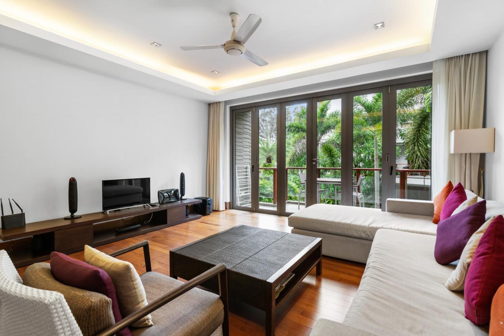 Nai Thon Beachfront Apartments Kamer foto