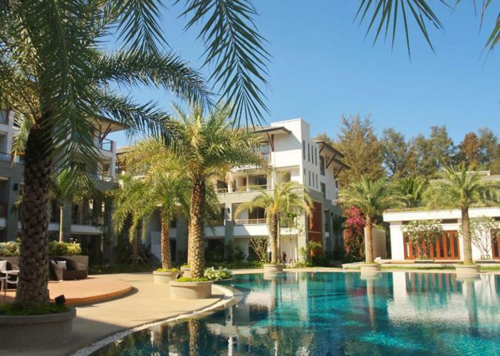 Nai Thon Beachfront Apartments Buitenkant foto